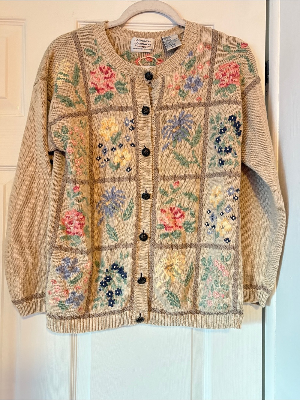 Vintage Northern Treasures Tan Floral Patchwork Knit Cardigan Sweater